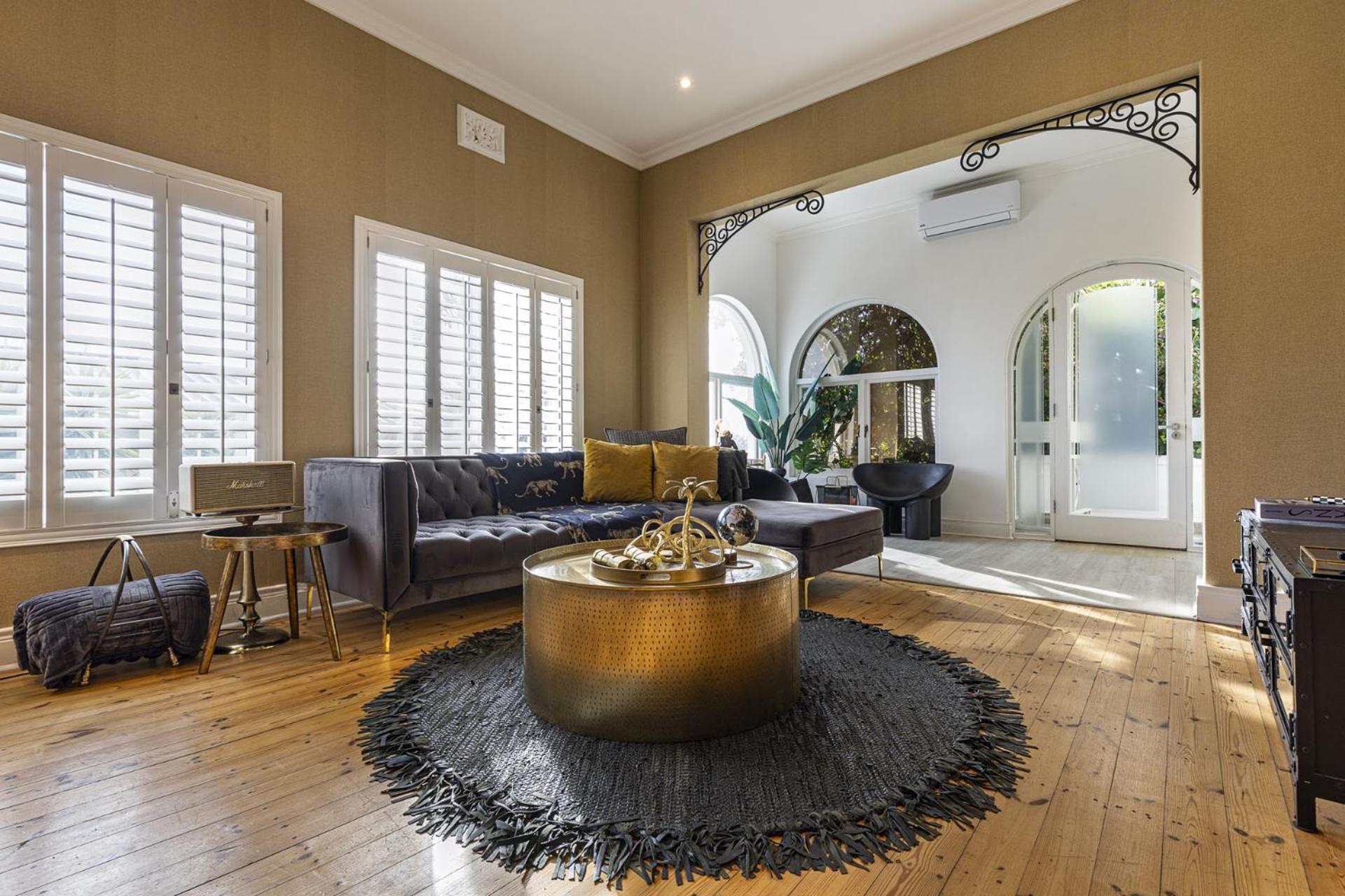 Clifton Yolo Spaces - Clifton Boutique