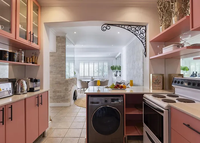 Clifton Yolo Spaces - Clifton Boutique Apartments
