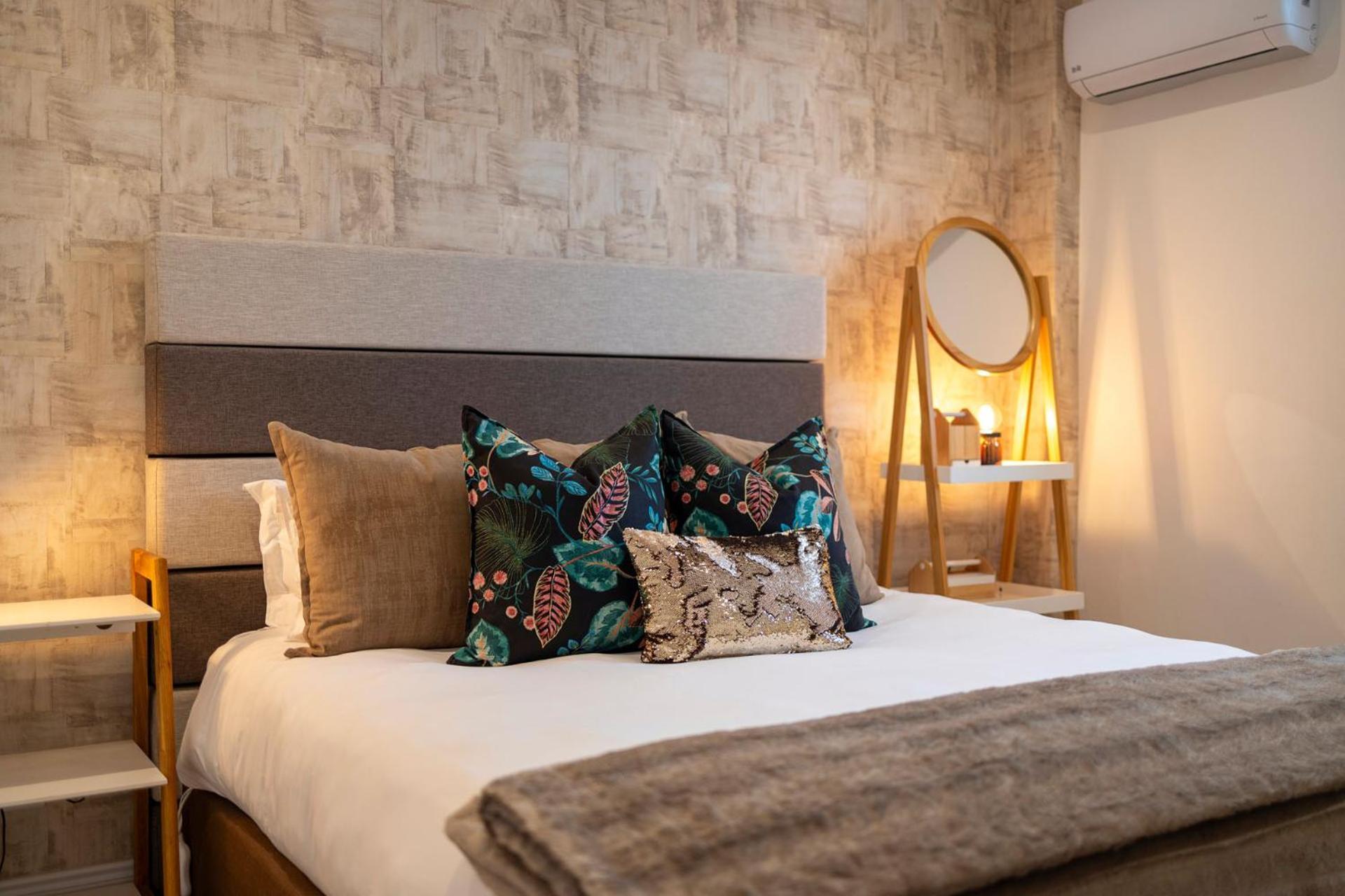 Clifton Yolo Spaces - Clifton Boutique